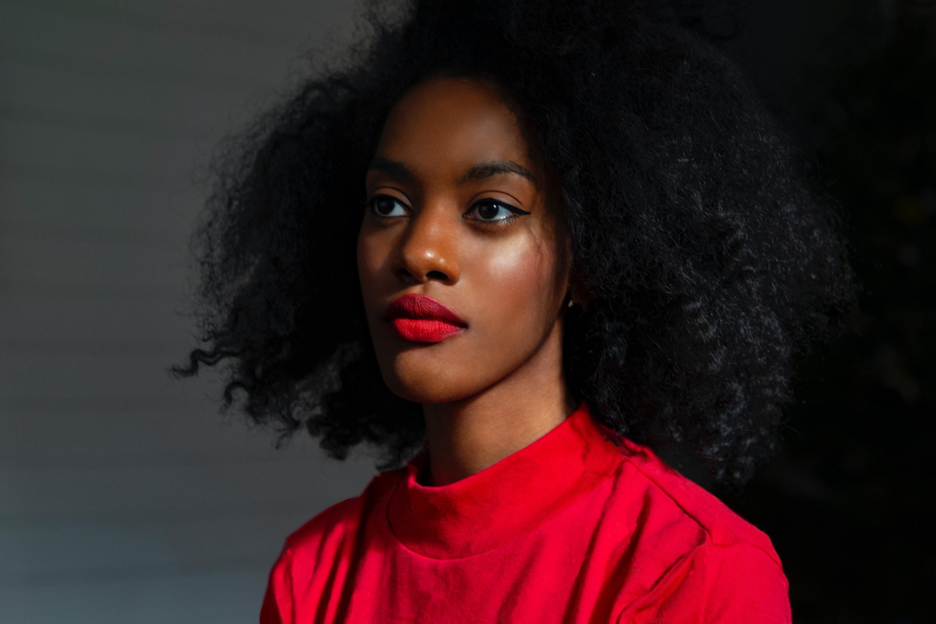 How to Wear Red Lipstick